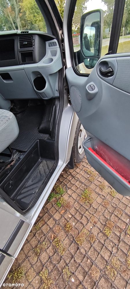 Ford Transit - 16