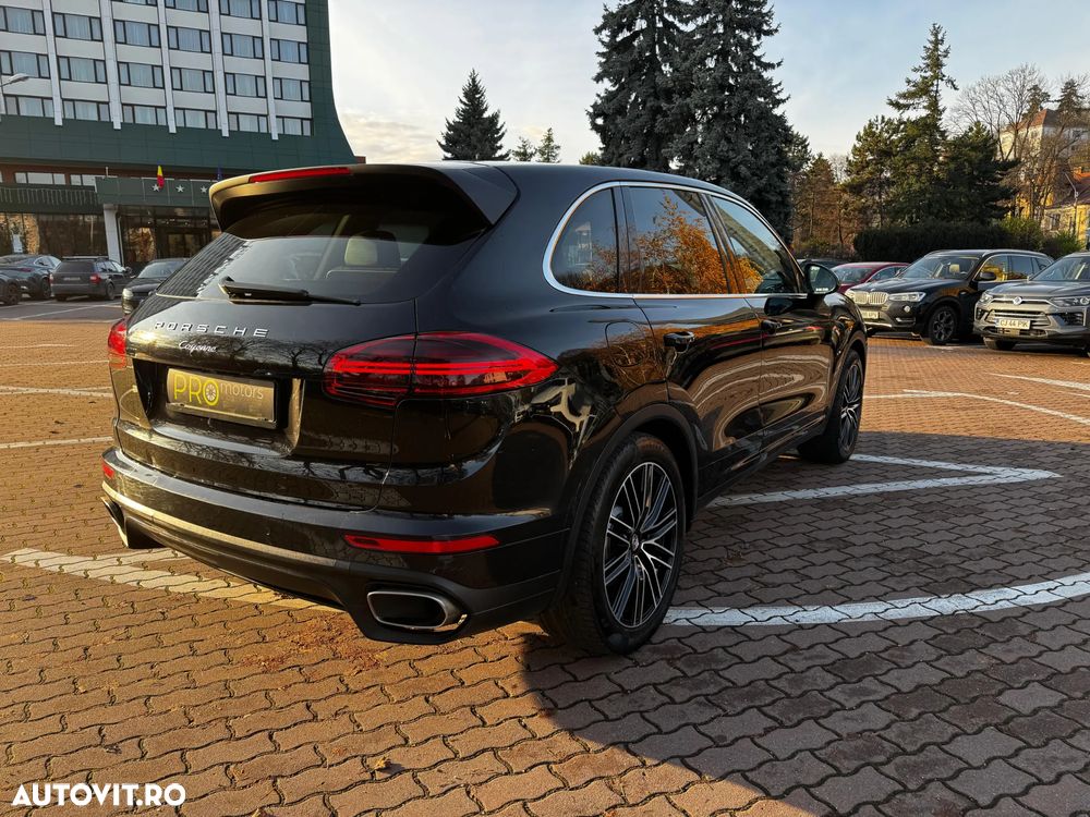 Porsche Cayenne Diesel Tiptronic S - 5