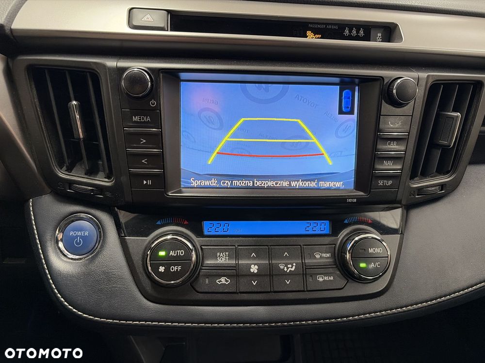 Toyota RAV4 Hybrid Premium 4x4 - 17