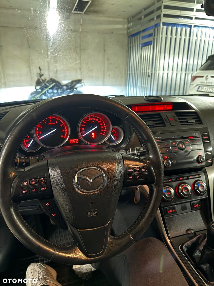 Mazda 6 - 16