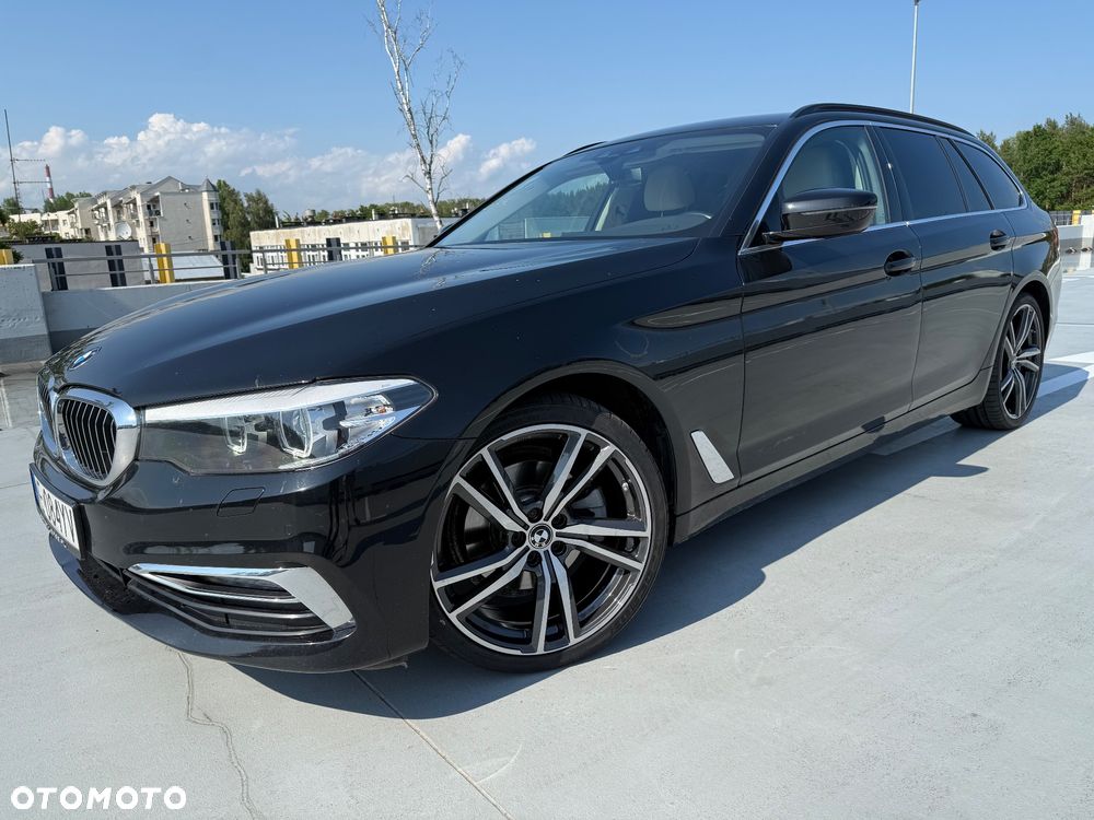 BMW Seria 5 520d xDrive Luxury Line - 2