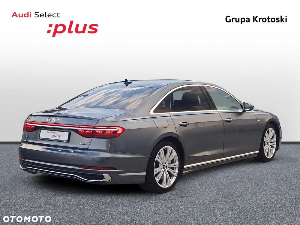 Audi A8 - 6