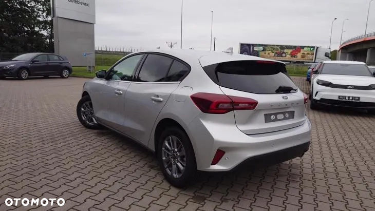 Ford Focus 1.0 EcoBoost Titanium - 31