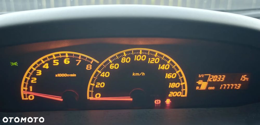 Toyota Yaris 1.33 Active - 13