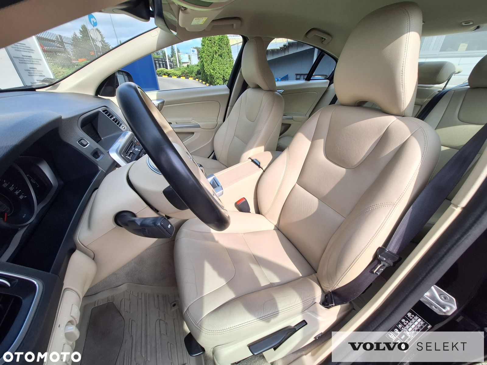 Volvo S60 - 9