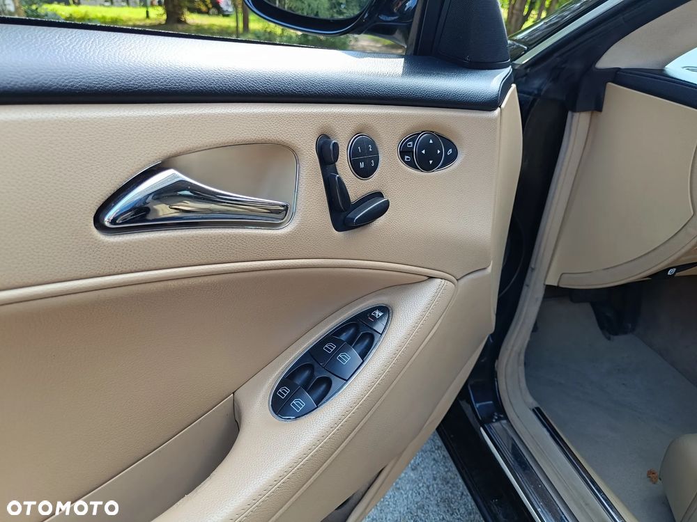 Mercedes-Benz CLS 320 CDI - 22
