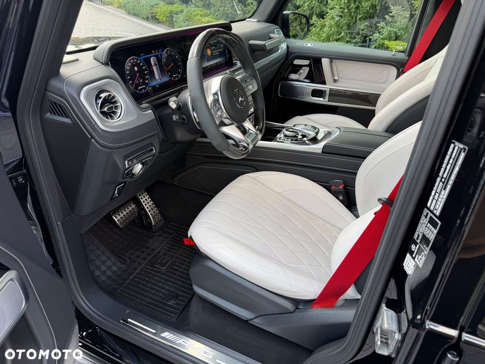 Mercedes-Benz Klasa G AMG 63 Stronger Than Time Edition - 15