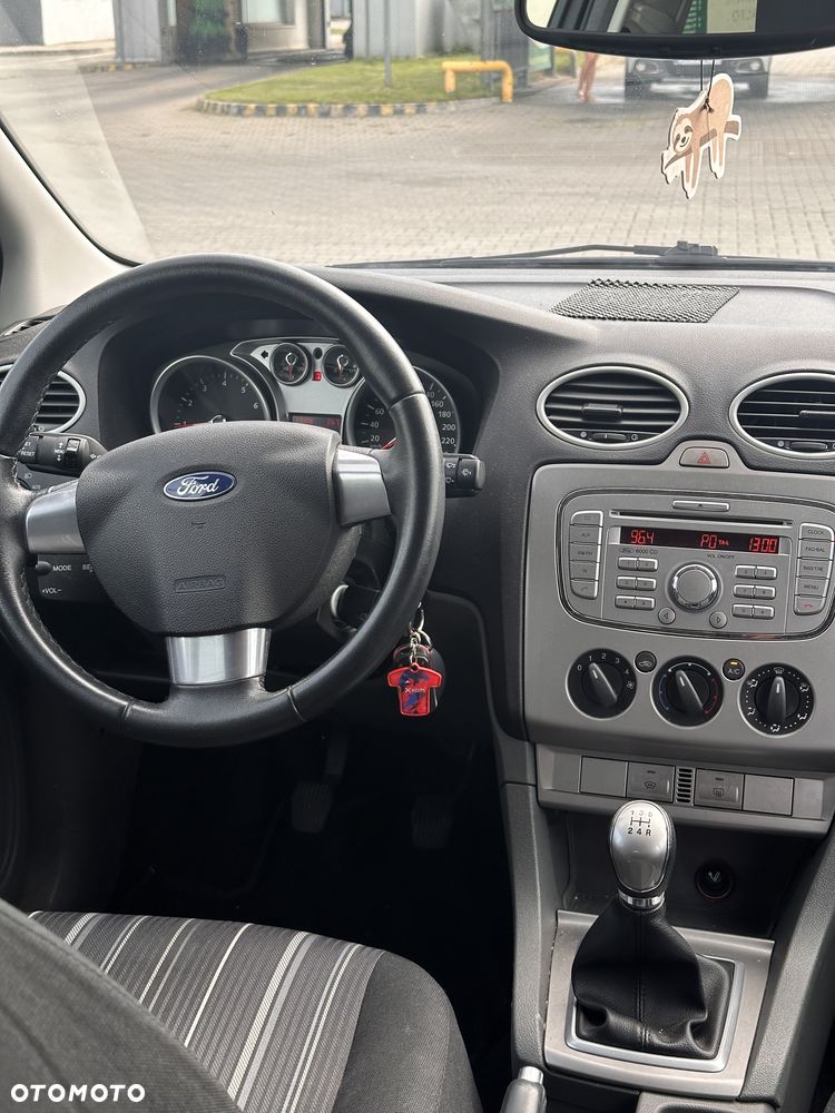 Ford Focus - 9