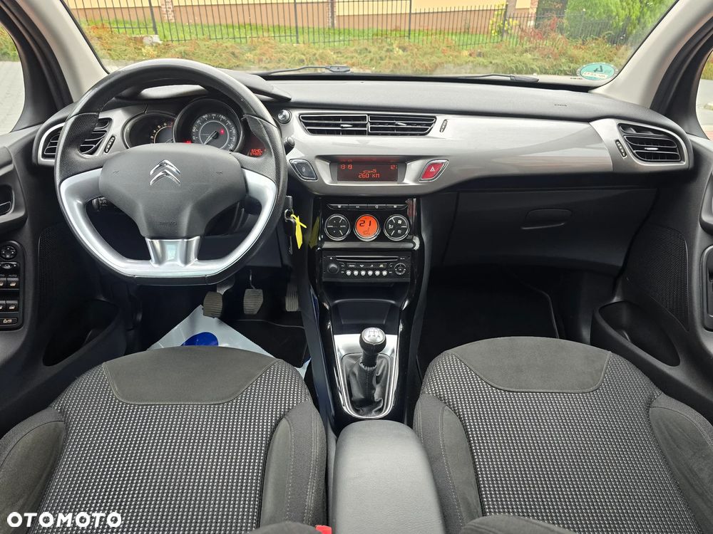 Citroën C3 VTi 95 Exclusive - 26