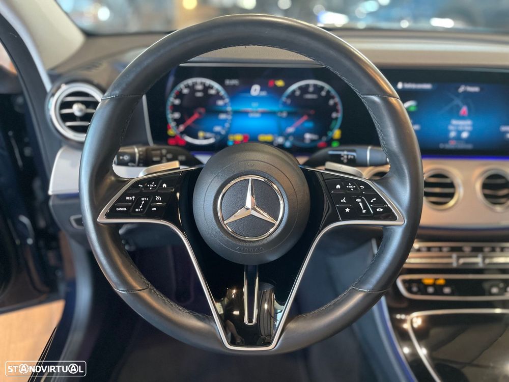Mercedes-Benz E 300 de Avantgarde 4Matic - 12