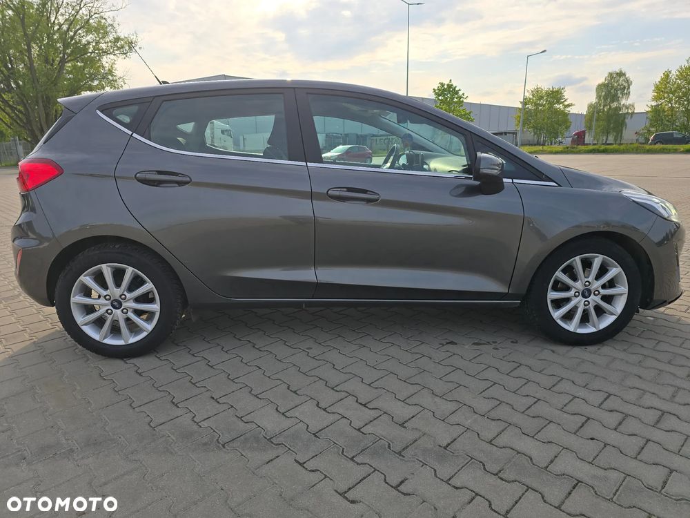Ford Fiesta 1.0 EcoBoost Start-Stop Champions Edition - 16