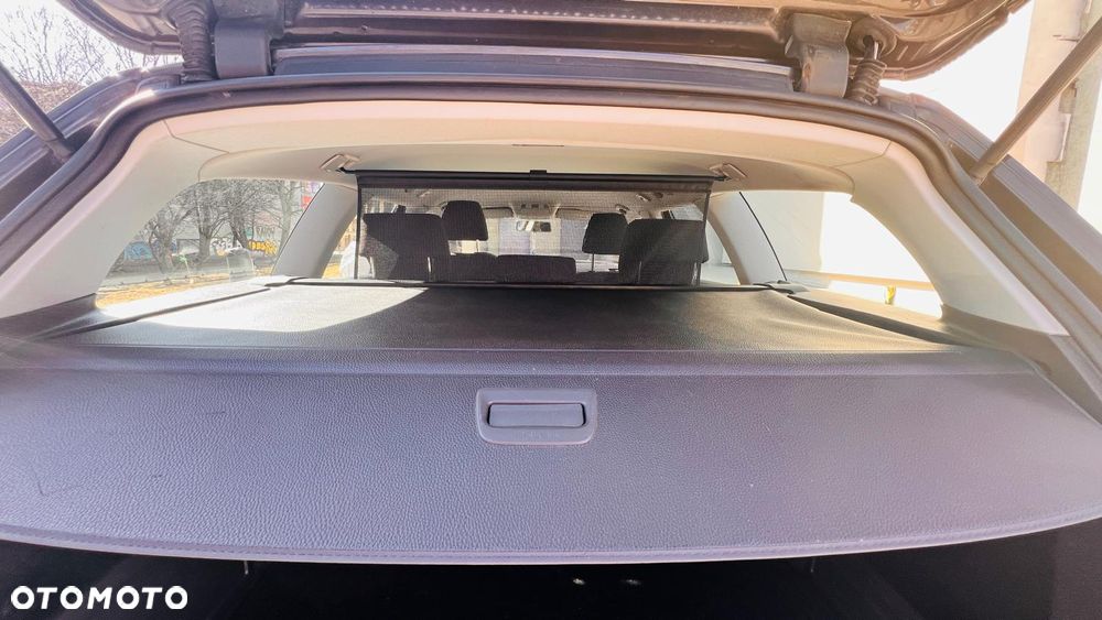 Volkswagen Passat 2.0 TDI Comfortline DSG - 10