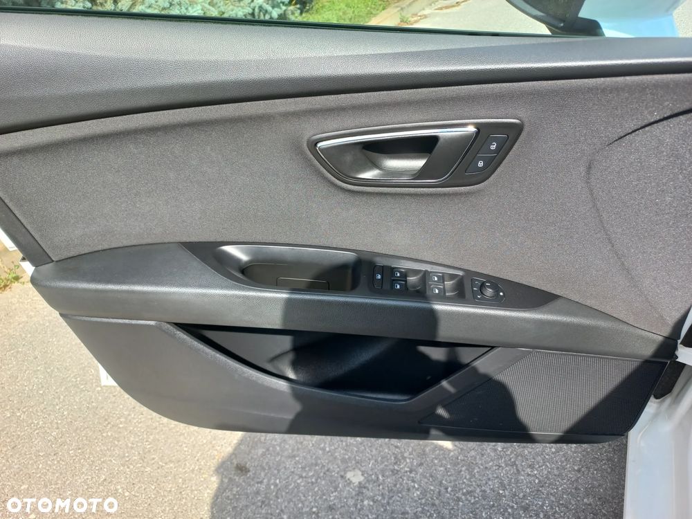 Seat Leon 1.6 TDI DPF Start&Stop Style - 34
