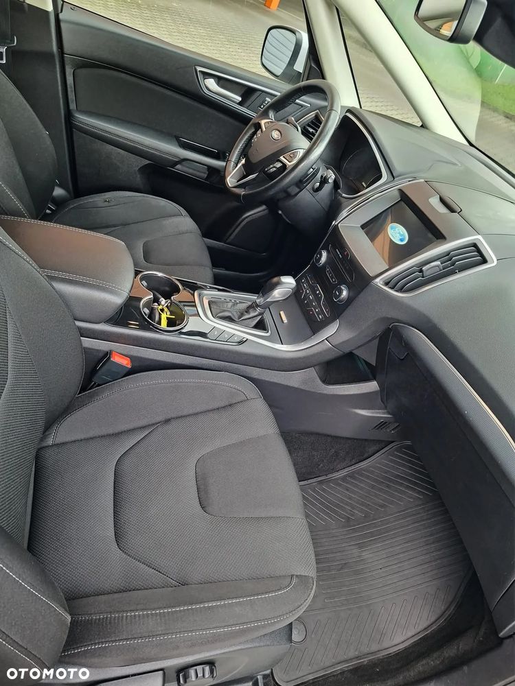 Ford S-Max 2.0 TDCi Titanium PowerShift - 7