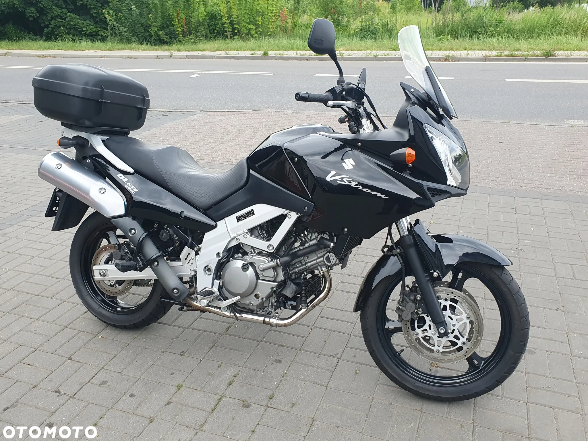 Suzuki V-STROM - 2