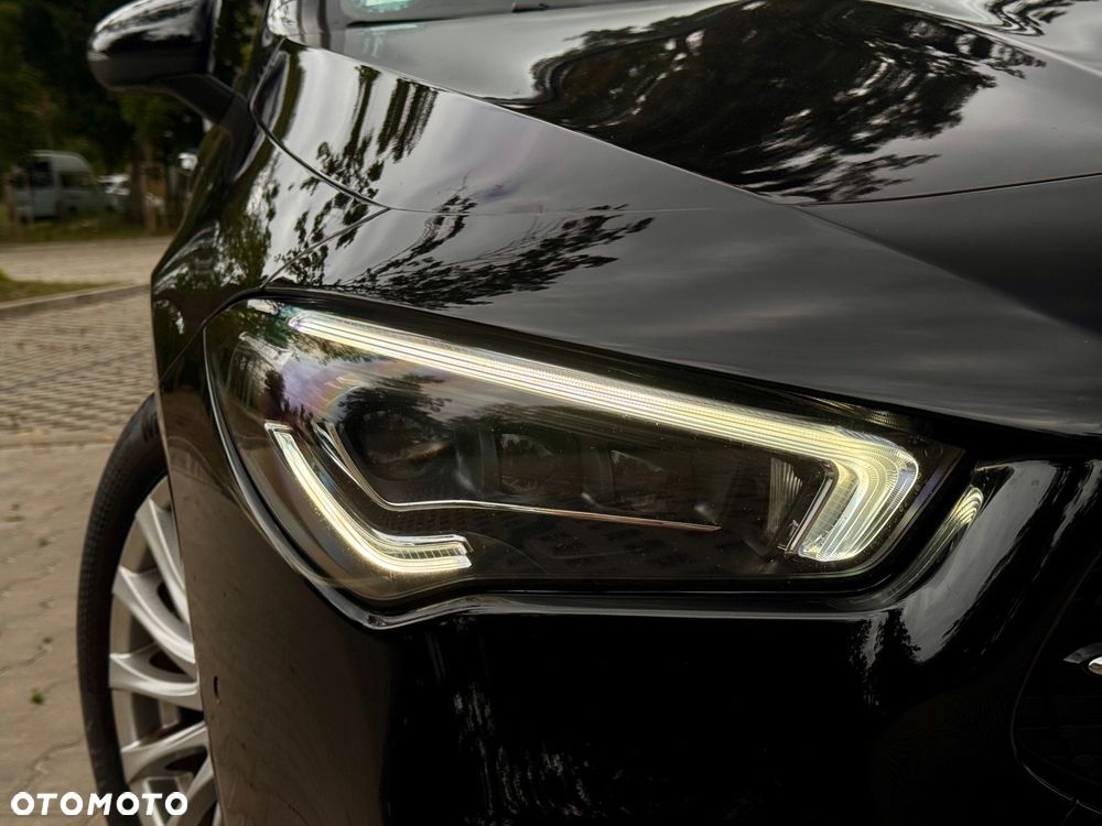 Mercedes-Benz CLA 220 d AMG Line 8G-DCT - 16