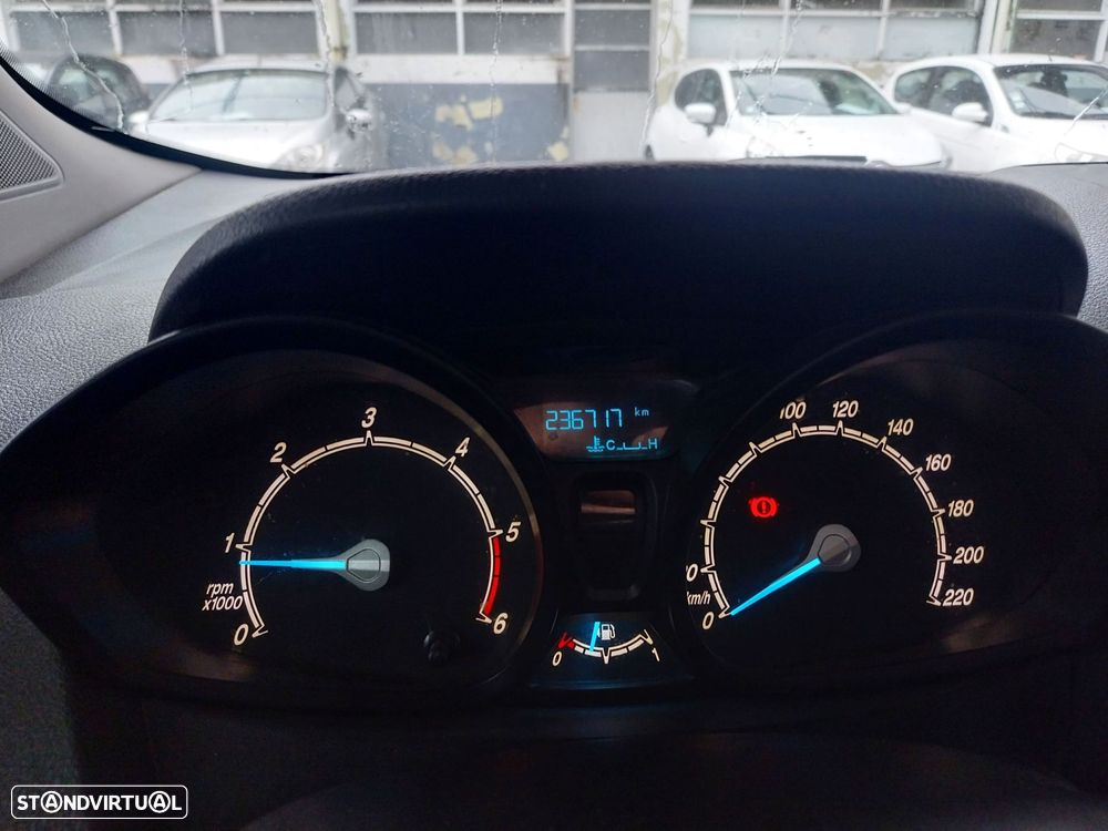 Ford Transit Connect Transit Connect 1.5 Tdci Ambiente - 5