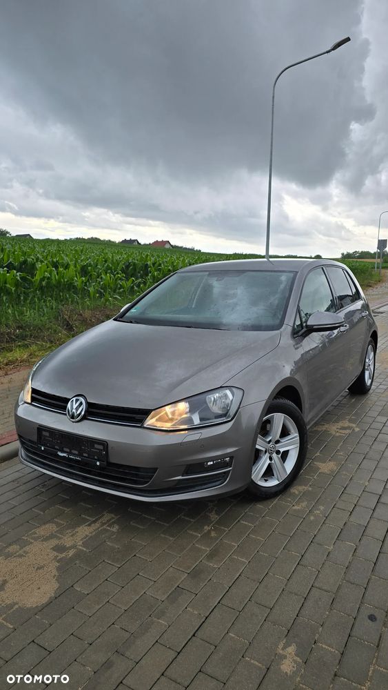 Volkswagen Golf 1.2 TSI BlueMotion Technology Comfortline - 1