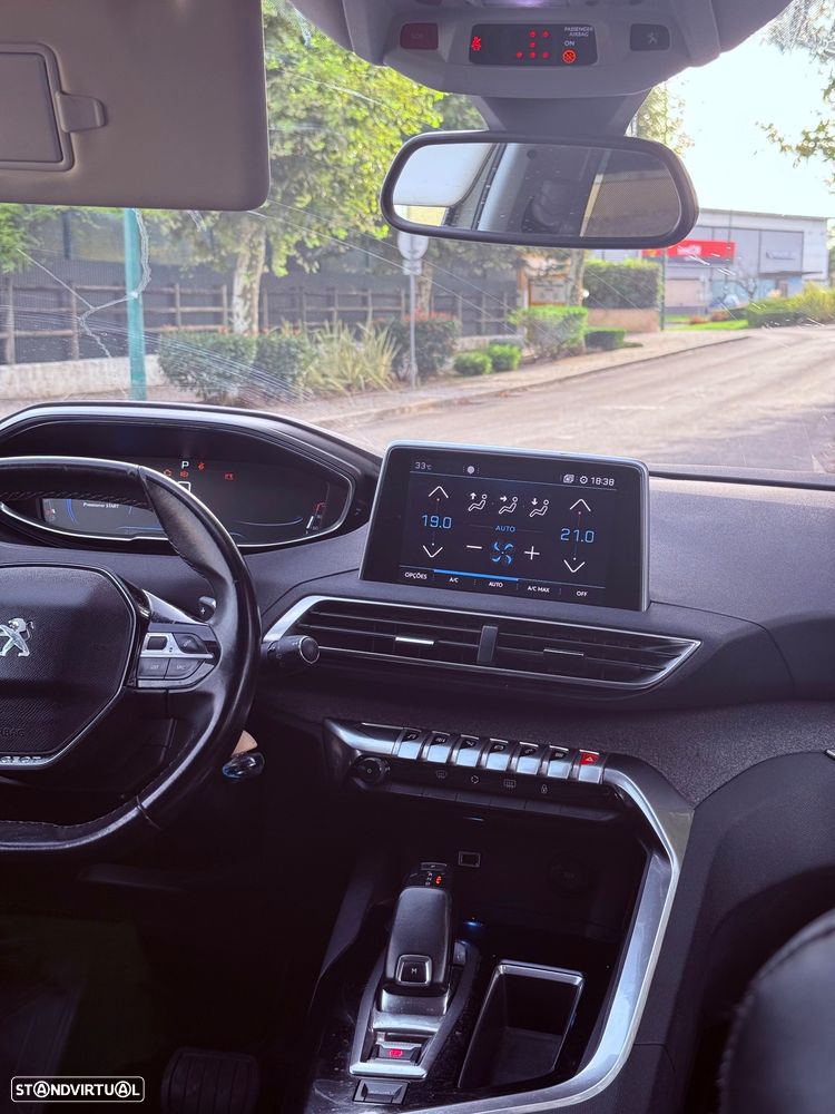 Peugeot 5008 1.6 BlueHDi GT Line EAT6 - 19