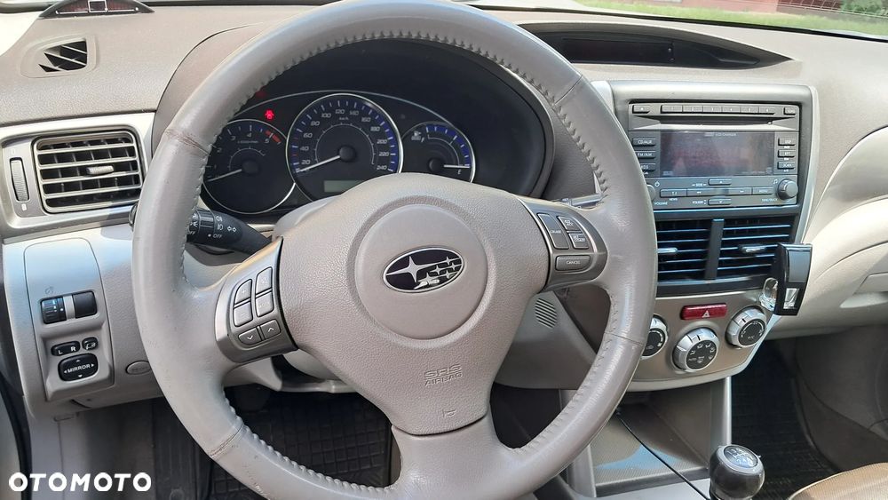 Subaru Forester 2.0D XC 000 - 7