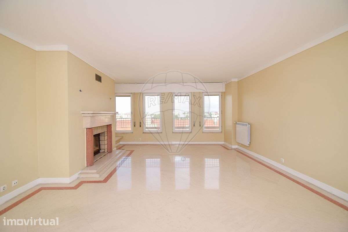 Apartamento T2 para arrendamento - Grande imagem: 2/18
