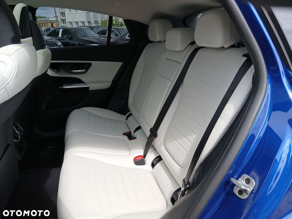 Mercedes-Benz GLC 300 de PHEV 4-Matic AMG Line - 19