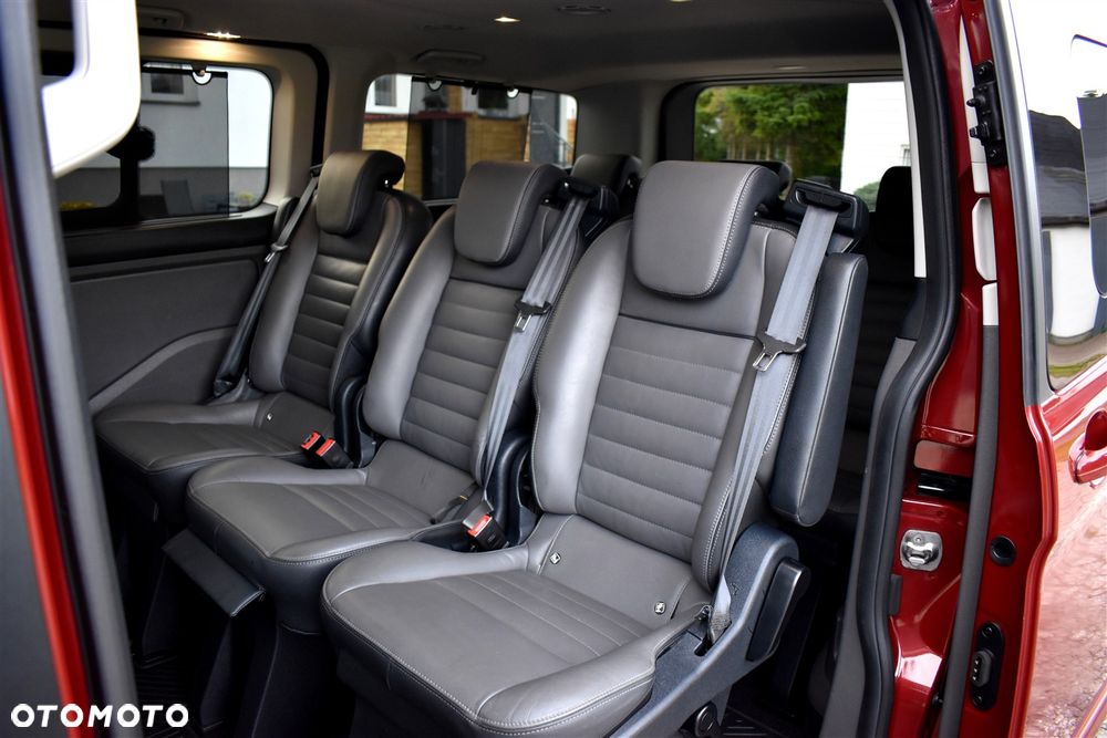 Ford Tourneo Custom 320 L1H1 VA Autm Titanium X - 17