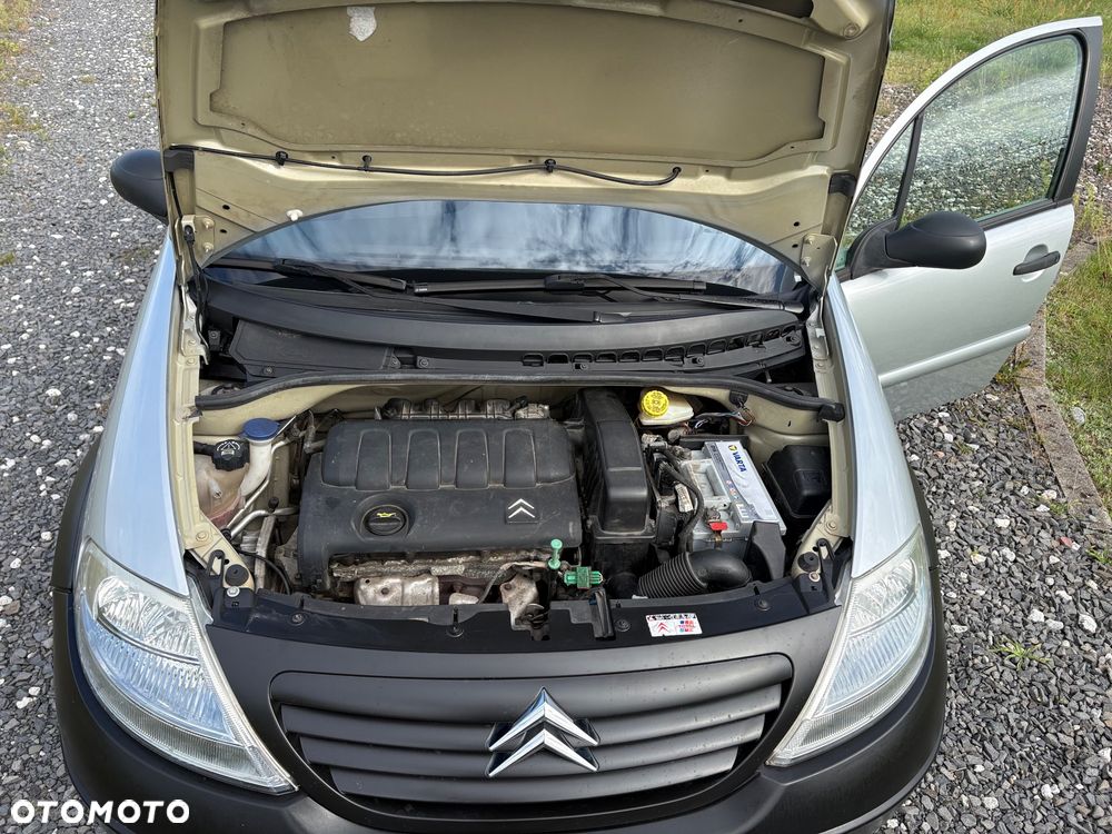 Citroën C3 1.4 16V Senso Drive X-TR - 32