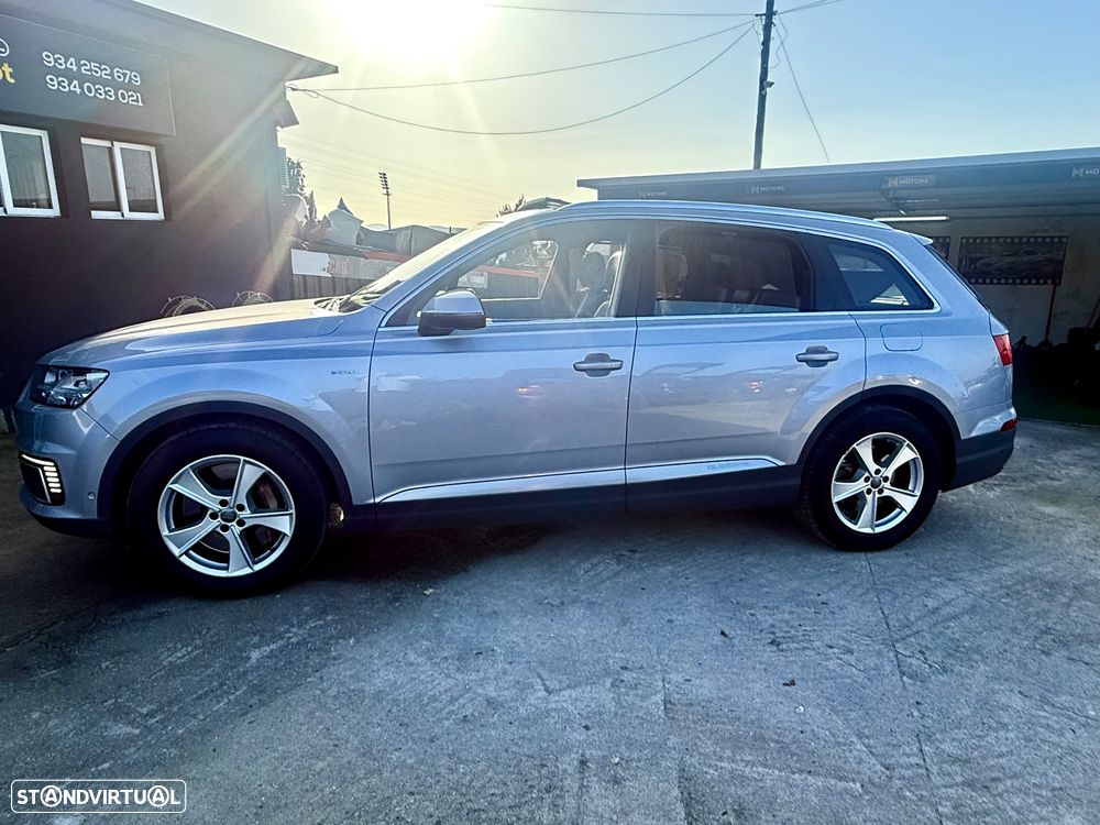 Audi Q7 3.0 TDI e-tron quattro S-line Tiptronic - 42