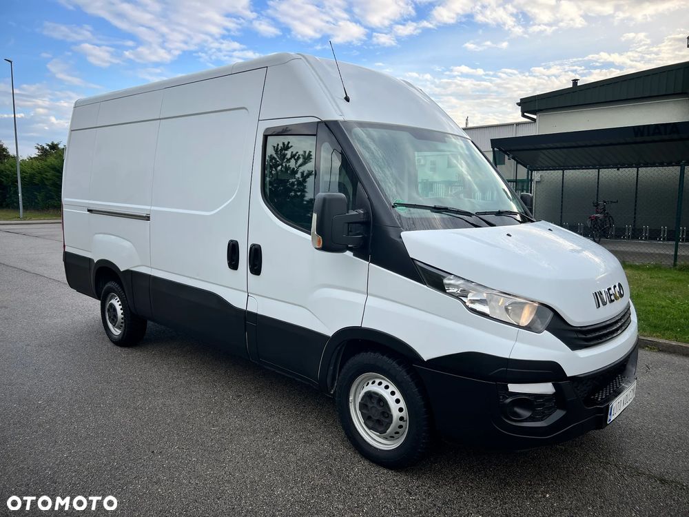 Iveco Daily 35S12 - 1