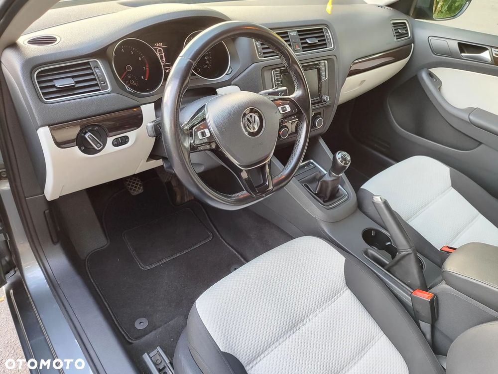 Volkswagen Jetta 1.4 TSI BMT Comfortline - 4