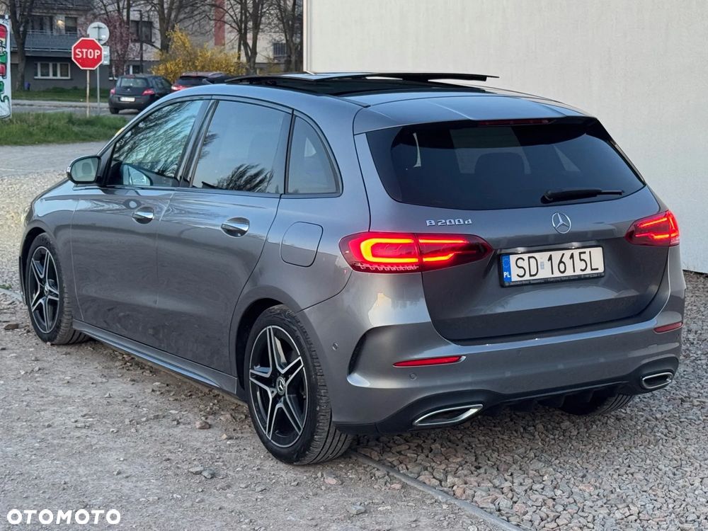 Mercedes-Benz Klasa B 200 d 8G-DCT AMG Line Advanced Plus - 36