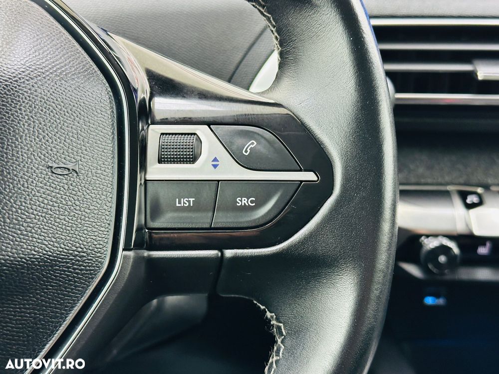 Peugeot 5008 PureTech 130 Allure - 30