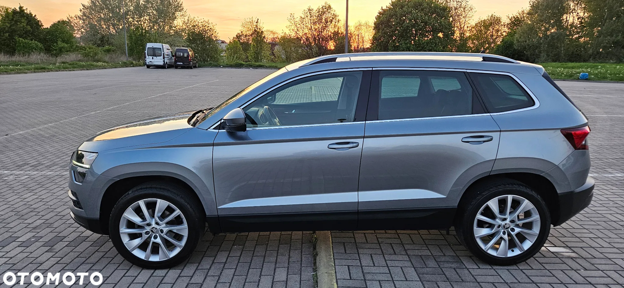 Skoda Karoq 1.0 TSI Edition 130 - 28
