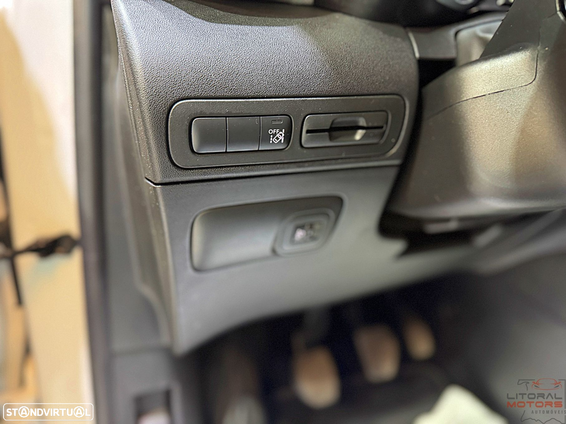 Citroën C3 Aircross 1.2 PureTech Shine - 17