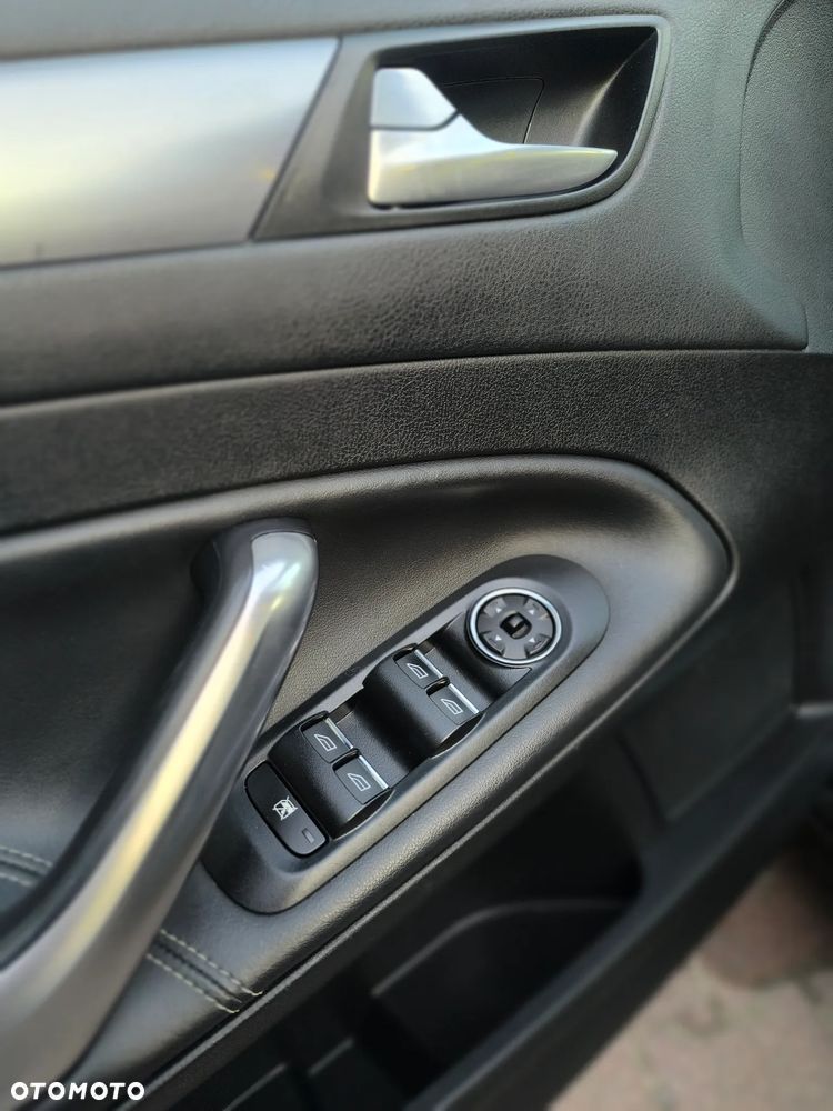 Ford Mondeo 2.0 TDCi Titanium S - 16