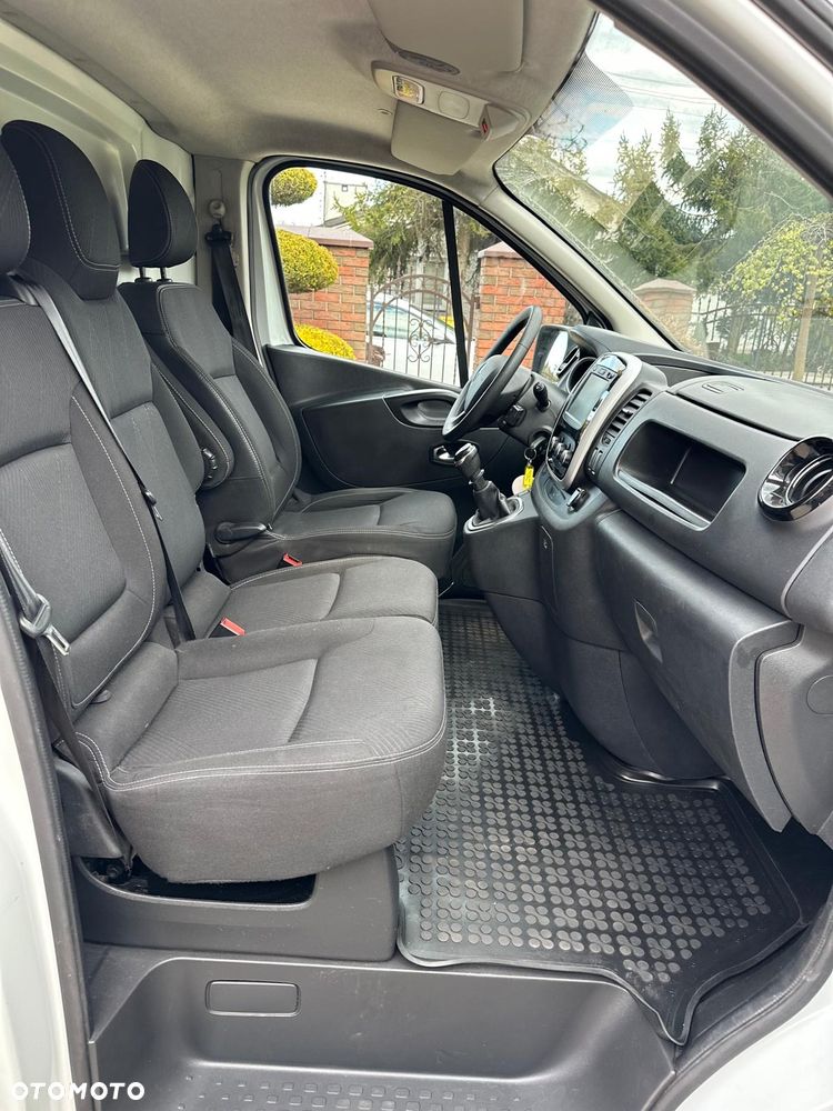 Renault trafic - 10