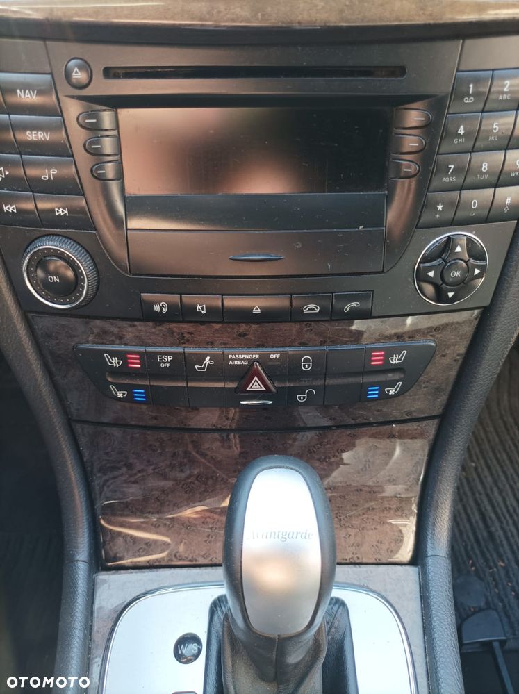 Mercedes-Benz Klasa E 320 CDI Avantgarde - 10