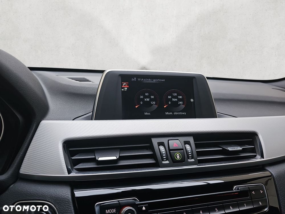 BMW X1 - 21