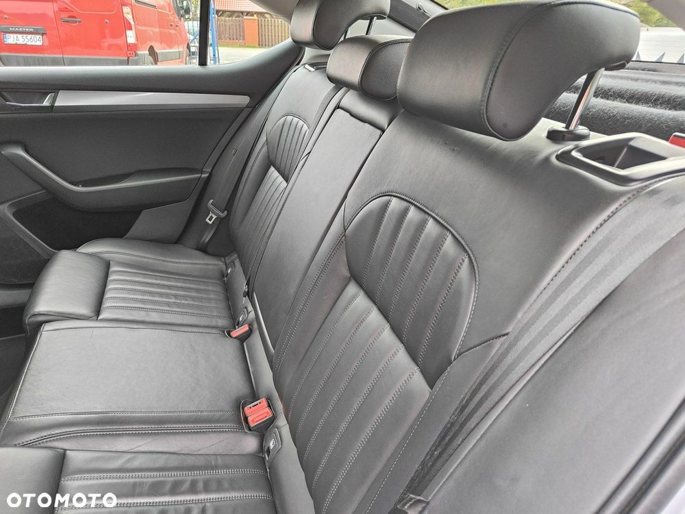 Skoda Superb 1.4 TSI Style - 27