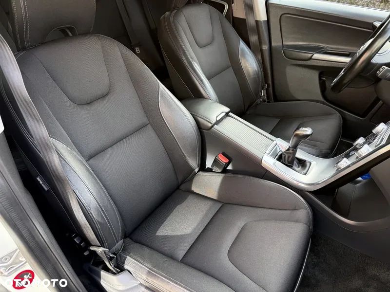 Volvo XC 60 D4 Drive-E Summum - 17