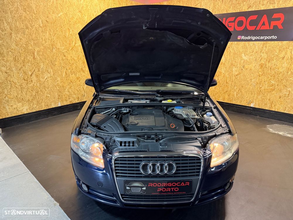 Audi A4 Avant 2.0 TDi S-line - 27