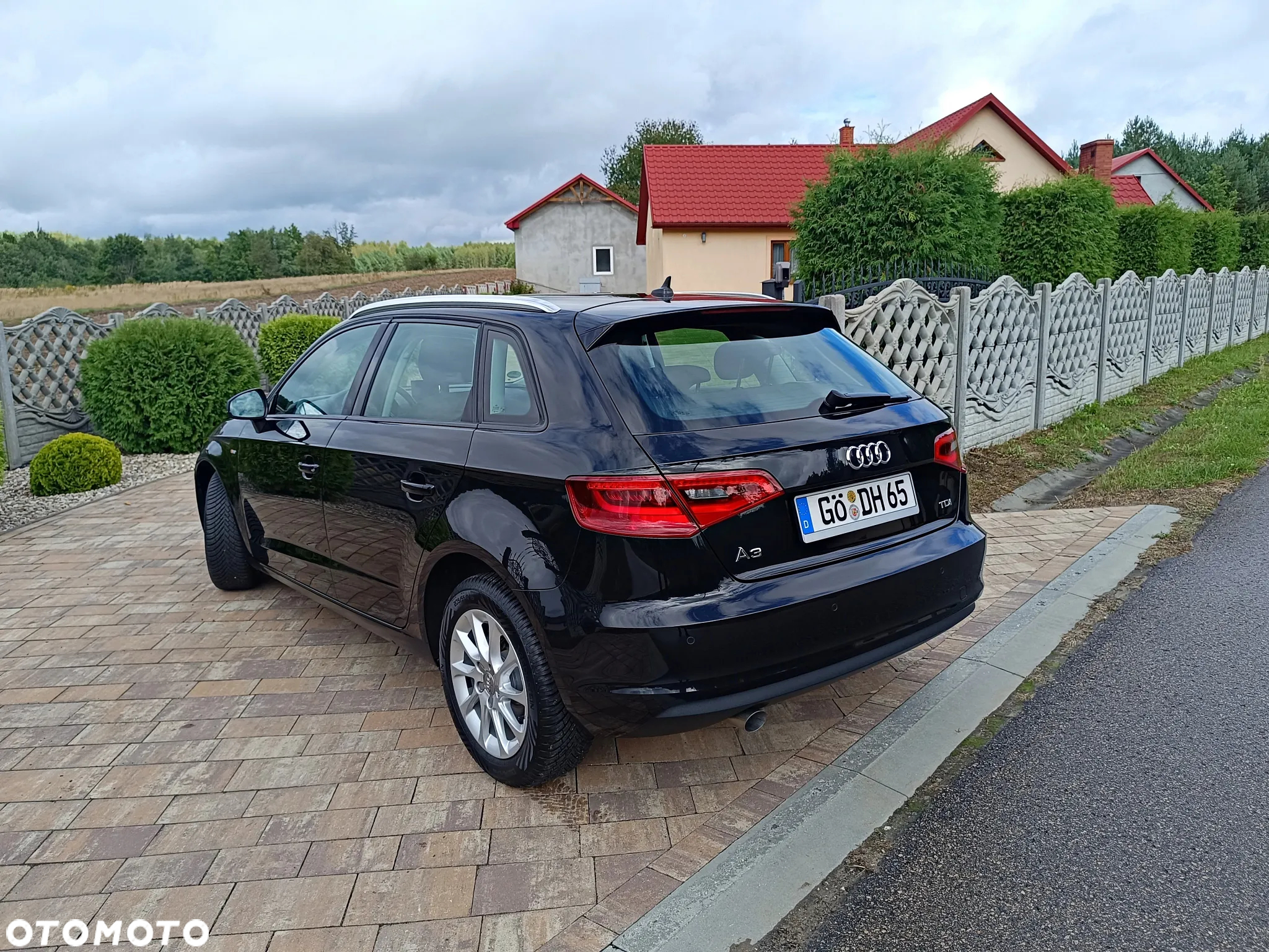 Audi A3 1.6 TDI S line Sportpaket - 39