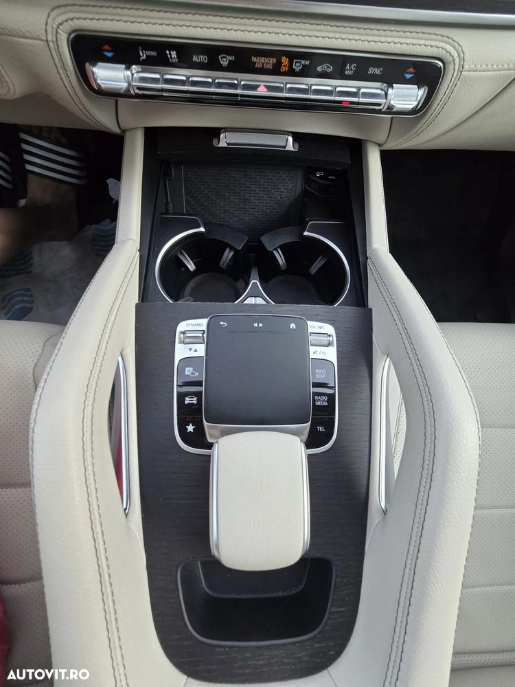 Mercedes-Benz GLE - 25