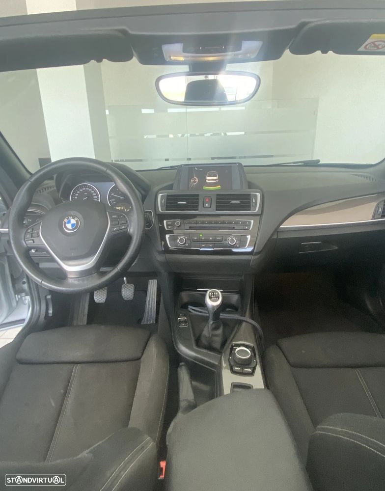 BMW 218 d Cabrio Line Sport - 11