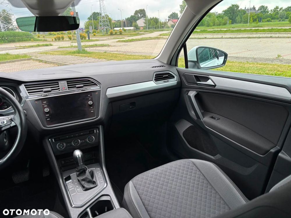 Volkswagen Tiguan 2.0 TDI SCR DSG Elegance - 15