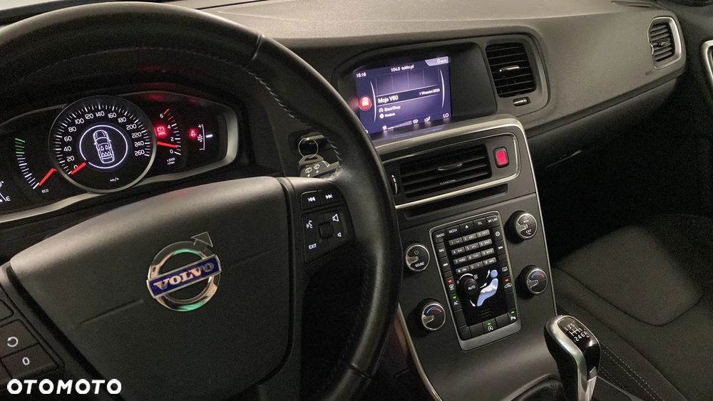 Volvo V60 D2 Linje Svart - 19