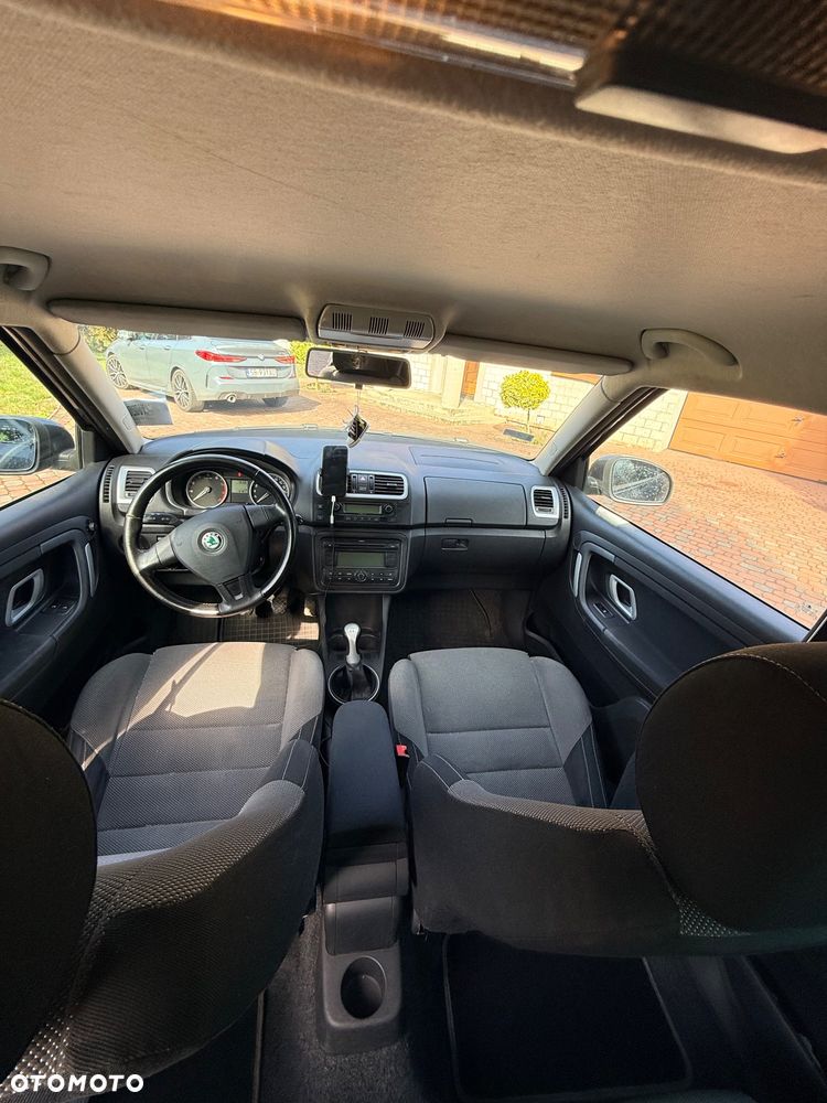 Skoda Fabia 1.2 HTP Ambiente - 14