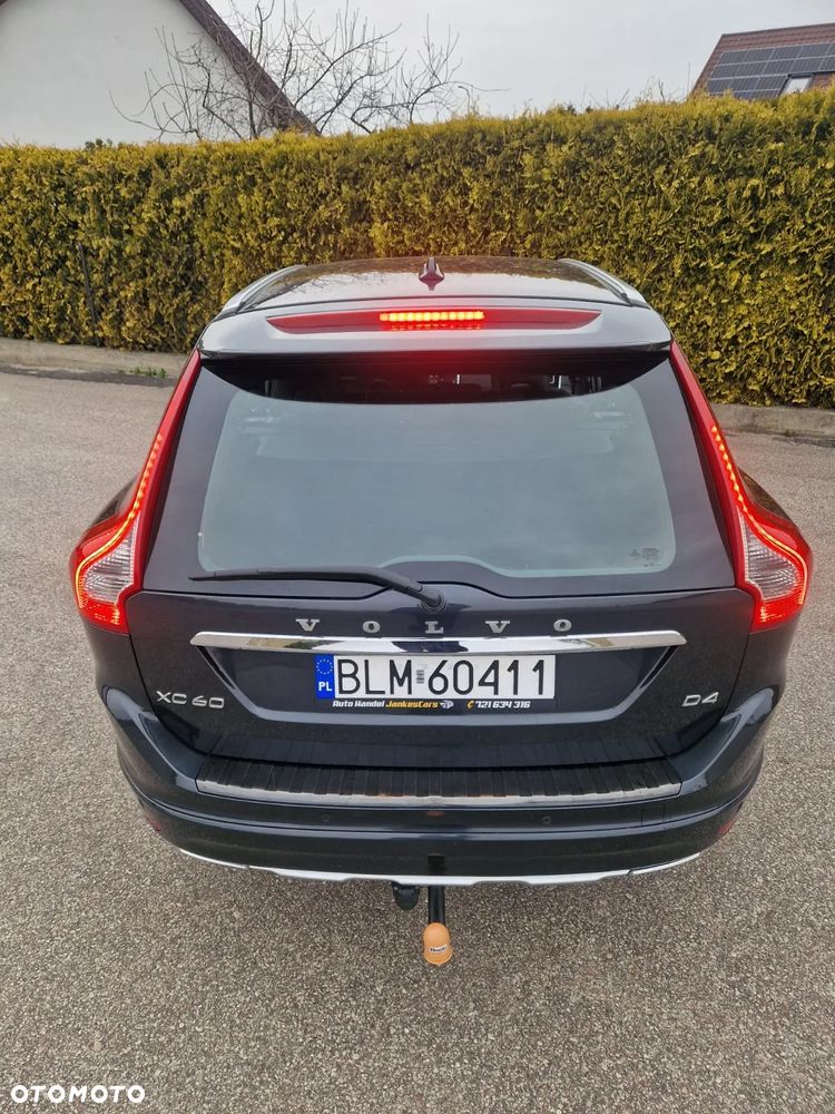 Volvo XC 60 D4 Geartronic Summum - 8