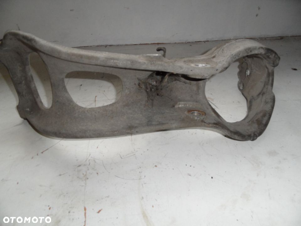 WAHACZ  LEWY PRZOD PEUGEOT 407 - 3